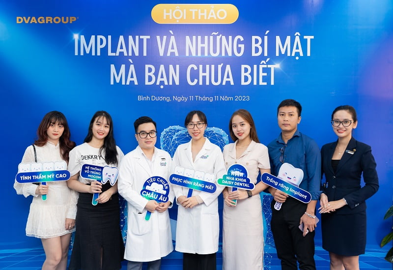 https://dvagroup.vn/wp-content/uploads/2023/11/daisy-hoi-thao-implant-1.jpg