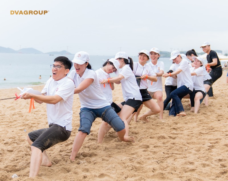 team building Nha khoa Quốc tế DAISY